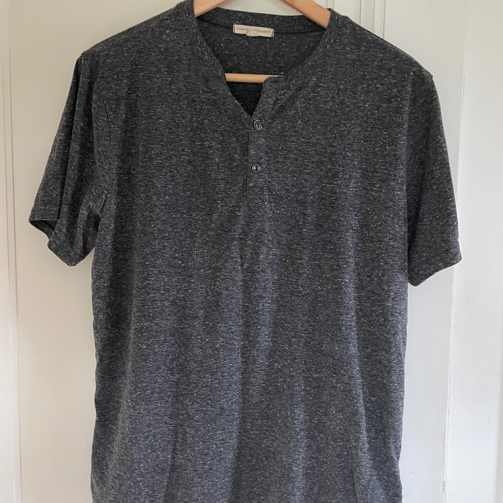 Threads 4 Thought mens gray tee